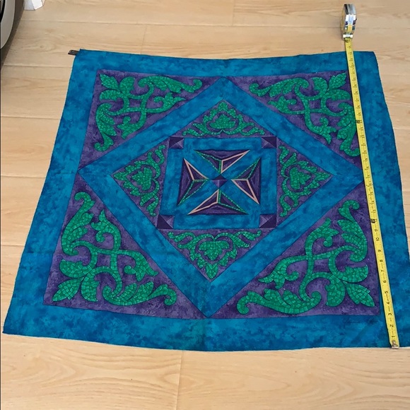 Signed silk Italian SCARF - Picture 14 of 14